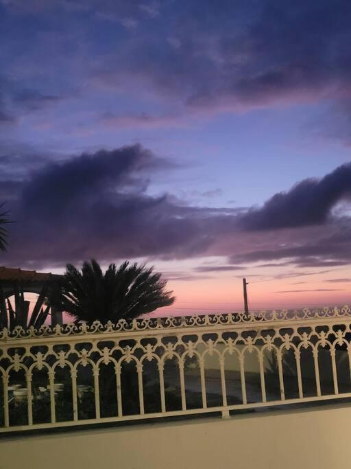 Oceanview Sunset Retreat *