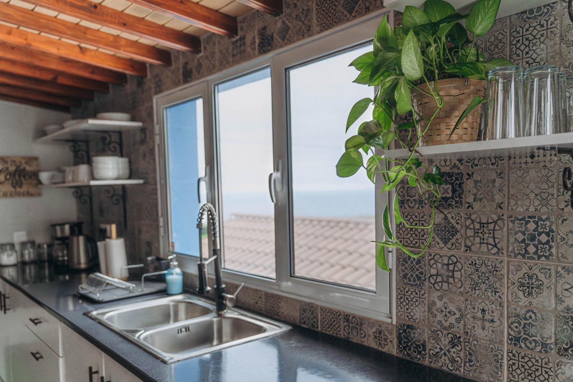 Holiday home Oceanview Sunset Retreat *